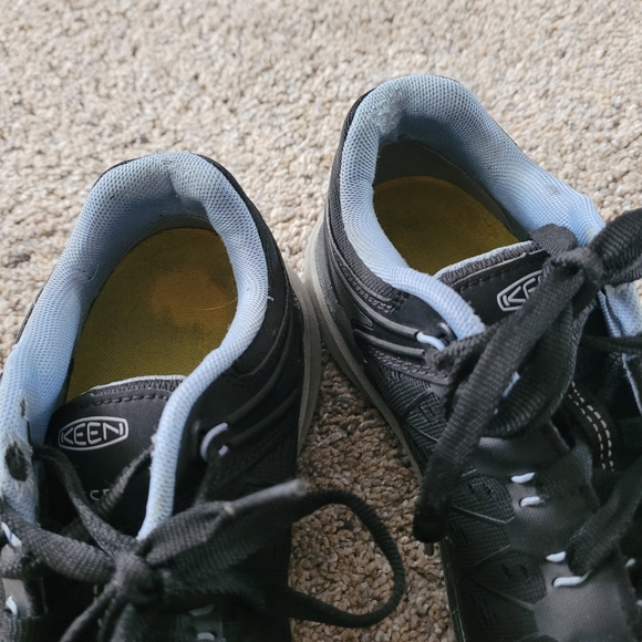 Women's Keen Utitly Shoes - Picture 6 of 7